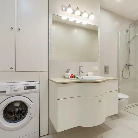 Black&white - Silver House Free Parking * Gdynia