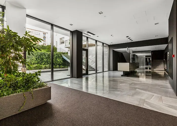 Apartment Black&white - Silver House *