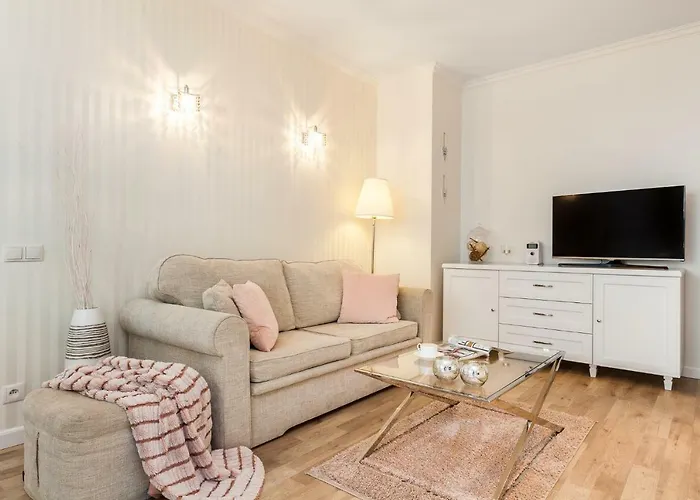 Black&white - Silver House Gdynia